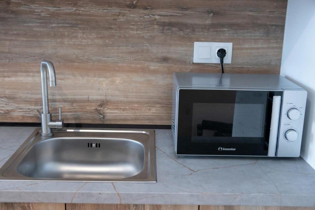 Cozy Modern Studio In Thessaloniki Appartement Buitenkant foto